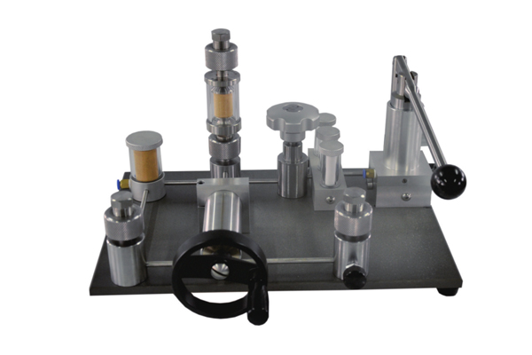 壓力校驗(yàn)器（液體、氣體、正負(fù)壓、電動(dòng)）